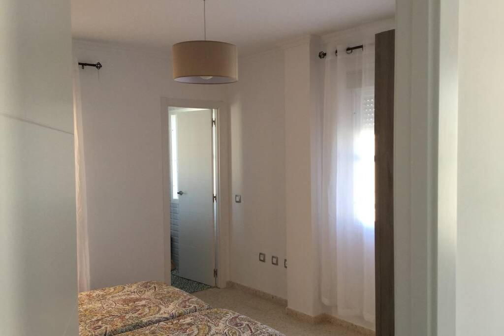 Duplex Muy Cerca De La Playa Y Del Centro Apartment ตาริฟา ภายนอก รูปภาพ
